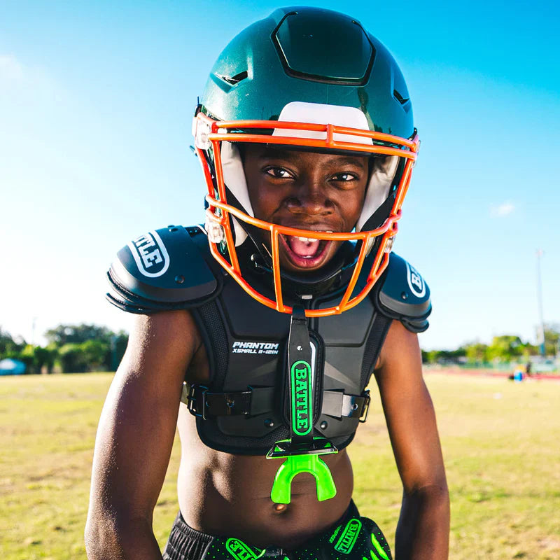 Youth Football Gear Guide for European Parents and Coaches