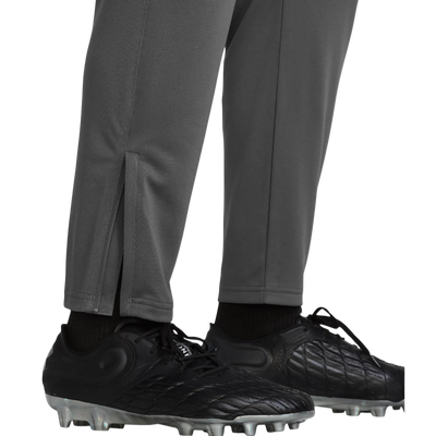 Under Armour Challenger Men's Pants ankle cuff and fit detail